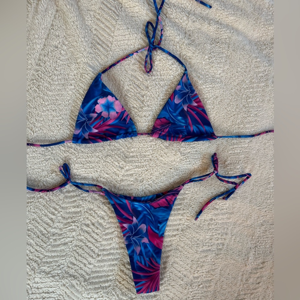 NEW Floral Bikini
